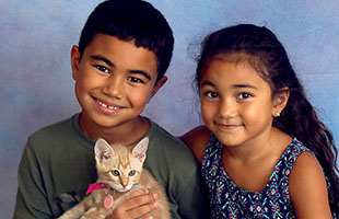 children with kitten